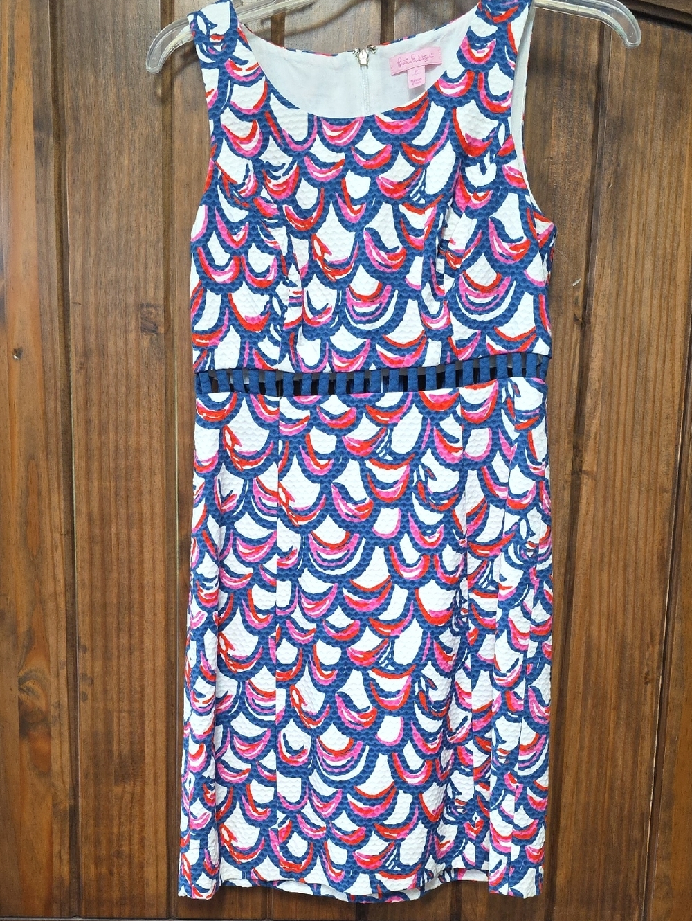 Lilly Pulitzer Iggy Cut-Out Shift Dress in the "Gillty" print - Size 2